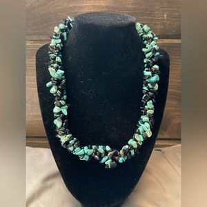 Chunky statement necklace